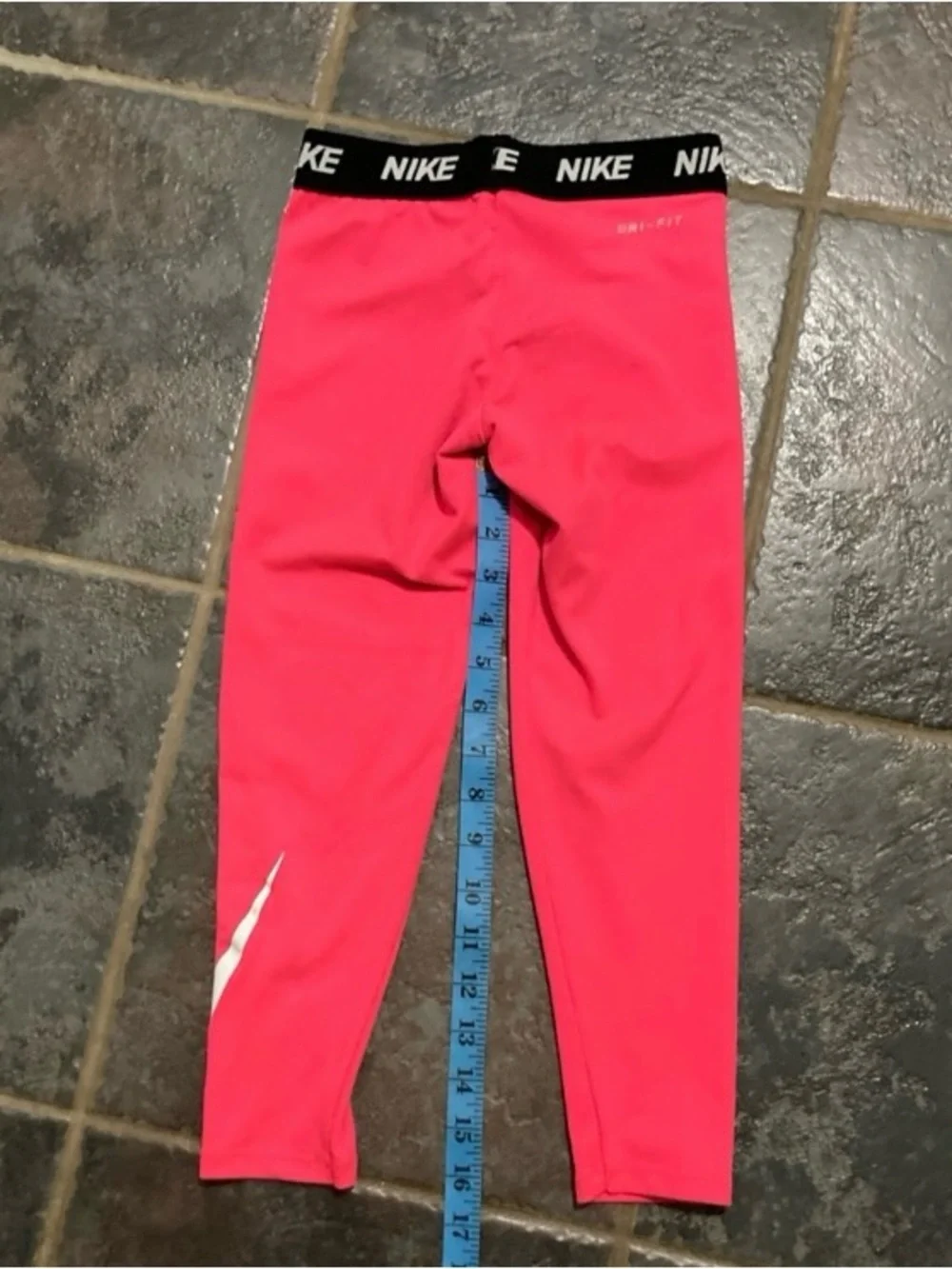 Nike girls hot